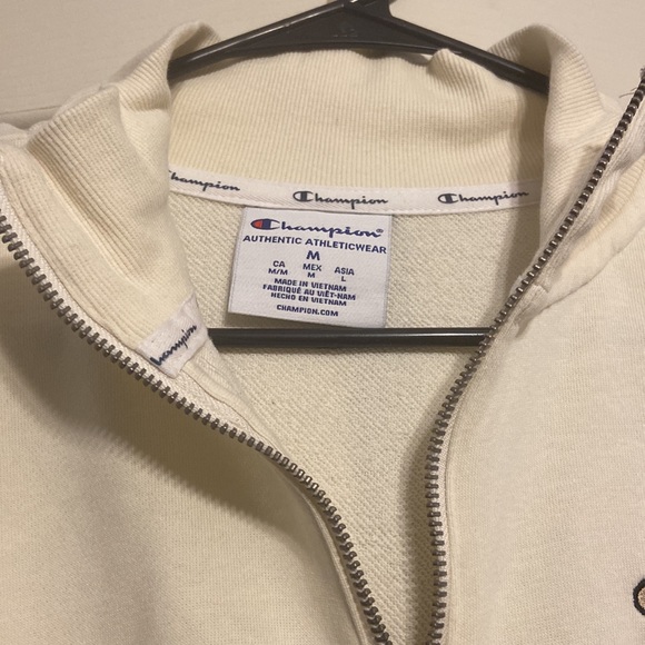 Champion Half Zip-Up Jacket - Picture 3 of 4
